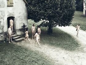 Ханна Кобич голая, Энн Олсен голая, Антония Папаньо голая – Studies on Hysteria (2012) #3