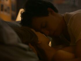 Бобби Сальвор Менуэс голая, Маргарет Куолли секси – Адам (2019) #9