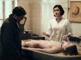 Изабела Яросинская голая – Принцип удовольствия s01e01-10 (2019) #6