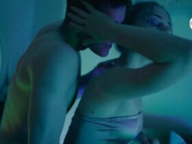 Анастасия Крылова голая, Мила Ершова голая – Трудные подростки s01e01-07 (2019) #7