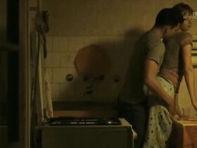 Эстер Фёлдс голая, Марианн Салаи секси – Потерянное время (2009) #2