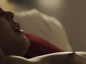 Монья Шокри голая, Жюльетт Госслен голая – Fragile s01e01-03 (2019) #6