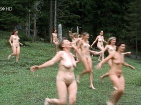 Джудит Хофманн голая, Зильке Герц голая, Ханна Шойринг голая – Schönes Wochenende (2005) #5