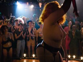 Джина Дэвис секси, Касия Шарек голая – Блеск s03e09 (2019) #10