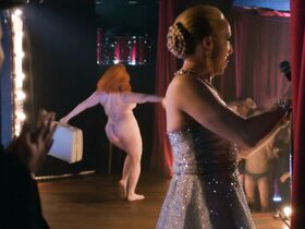 Джина Дэвис секси, Касия Шарек голая – Блеск s03e09 (2019) #5