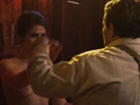 Милагрос Саймон голая – Крёстный отец Гарлема s01e06 (2019) #2