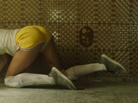 Камилль Раза секси, Марго Дюфрен секси – Оторвались! (2018) #10