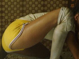 Камилль Раза секси, Марго Дюфрен секси – Оторвались! (2018) #12