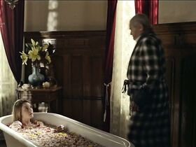 Яна Ковальчикова голая, Катарина Шафаржикова голая – Агава (2015) #5