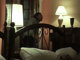 Тэрин Мэннинг голая, Инна Брагинский голая – Дебошир (2019) #4