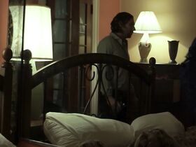 Тэрин Мэннинг голая, Инна Брагинский голая – Дебошир (2019) #5