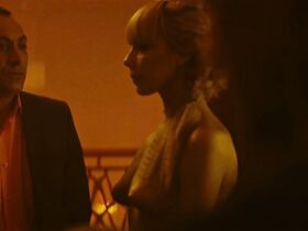 Екатерина Маликова секси, Алёна Михайлова голая – В клетке s01e04 (2019)