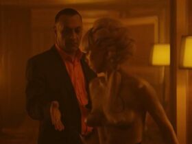 Екатерина Маликова секси, Алёна Михайлова голая – В клетке s01e04 (2019) #12