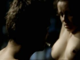 Сан Жозе Коррейя голая, Флавия Гусман голая, Алин Тоскано голая – Anestesia (2010) #7