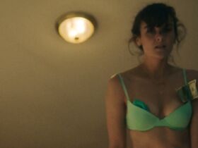 Фрэнки Шоу секси, Самара Уивинг секси – Мамаша s02e08 (2019) #5