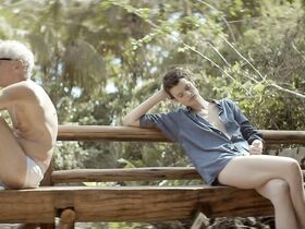 Пау Бертолини голая, Фифи Пулакидас голая, Джерадин Асенсио голая – Святые звери (2019) #6