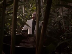 Пау Бертолини голая, Фифи Пулакидас голая, Джерадин Асенсио голая – Святые звери (2019) #9