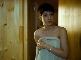 Ольга Николич голая – Взрослая дочь, или Тест на... (2010) #12