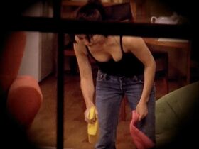 Шеннен Доэрти секси, Мари-Жозе Колберн голая, Ингрид Феле голая – Ночной свет (2003) #5