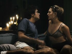 Фернанда Паэс Леме секси, Карол Кастро секси – Западня.com (2011) #10