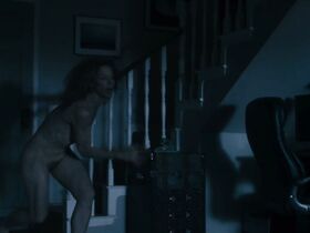 Лесли Стивенс голая, Трилби Гловер секси – Порог (2016)