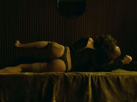 Альба Галоча голая, Ицияр Атьенца голая – План побега (2016) #7