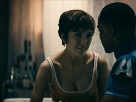 Эрин Мориарти секси, Бриттани Аллен голая – Пацаны s01e03 (2019) #8