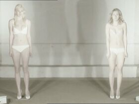 Пейтон Лист секси, Камерон Гудман секси – Шатл (2008)