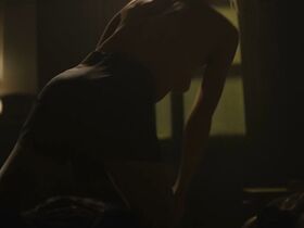 Зепюр Прилучная голая, Алёна Михайлова голая – В клетке s01e09 (2019)