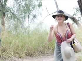 Рэйчел Блейк секси, Сьюзи Портер секси – Вторая (2018) #9