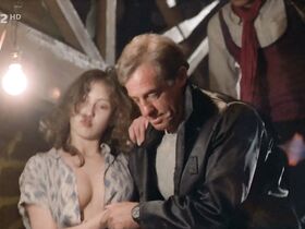 Летиция Габриелли голая, Карлос Сотто Майор секси – Аутсайдер (1983) #8