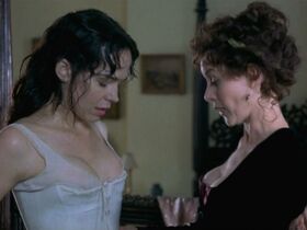 Виктория Хэмилтон голая, Фрэнсис О’Коннор секси – Мэнсфилд Парк (1999) #6