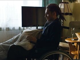 Александра Поплавска голая, Агата Низиньская голая, Кася Варнке секси – Женщины мафии 2 (2019) #12