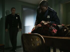 Антуанетта Кроу-Легаси голая, Келси Гриффин секси – Крёстный отец Гарлема s01e03 (2019) #3