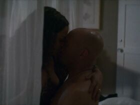 Майя Стоян секси, Ниа Лонг голая – Опасная связь (2020) #16