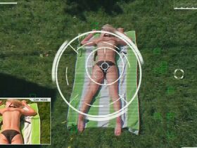 Александра Эссоу секси, Анита Брием секси, Доминик Шарп секси – Дрон (2019) #11