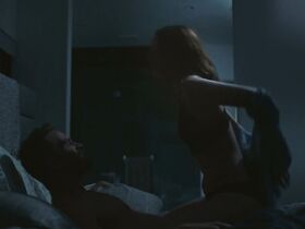 Александра Эссоу секси, Анита Брием секси, Доминик Шарп секси – Дрон (2019) #5