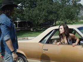 Клэр Холт секси, Алисия Дебнем-Кери секси, Франческа Иствуд голая – Насильственное разделение (2019) #2