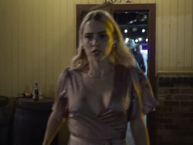 Клэр Холт секси, Алисия Дебнем-Кери секси, Франческа Иствуд голая – Насильственное разделение (2019) #6