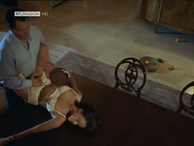 Соня Кирхбергер голая, Катарина Бём голая – Gigolo — Bei Anruf Liebe (1998) #8