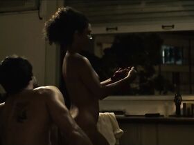 Синара Леал голая, Этьенн Эстевам секси – Дивизион s01e01 (2019)