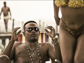 Синара Леал голая, Этьенн Эстевам секси – Дивизион s01e01 (2019) #5