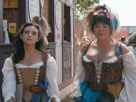 Шона Кофоуд секси, Мэри Холлис Инбоден секси – Американская принцесса s01e03 (2019) #8