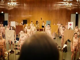 Клара Вердеманн голая, Мария Вёрдеманн голая – I love Everything I Hate About You (2019) #3