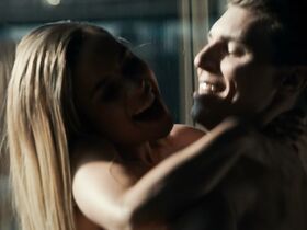 ДеВанда Уайз голая, Сидни Мортон голая – Ей это нужно позарез s02e02-03-09 (2019) #7