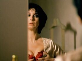 Кустодия Галего секси, Амелия Короа секси, Клея Альмейда голая – Забудь все о чем я тебе говорила (2002) #4