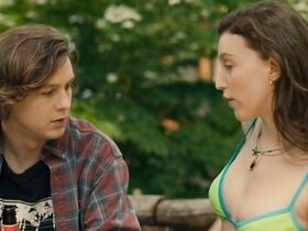 Даниэль Кэмпбелл секси, Изабель Филлипс секси – Быть Фрэнком (2018) #8