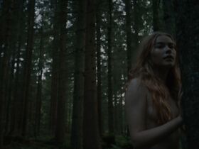 Милена Чарнтке голая, Матильда Меркел секси – Выход (2018) #12