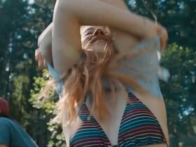 Милена Чарнтке голая, Матильда Меркел секси – Выход (2018) #2