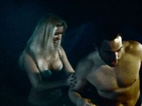 Эмма Кинг секси, Лиззи Дэйкин секси – Down the Road (2013) #4